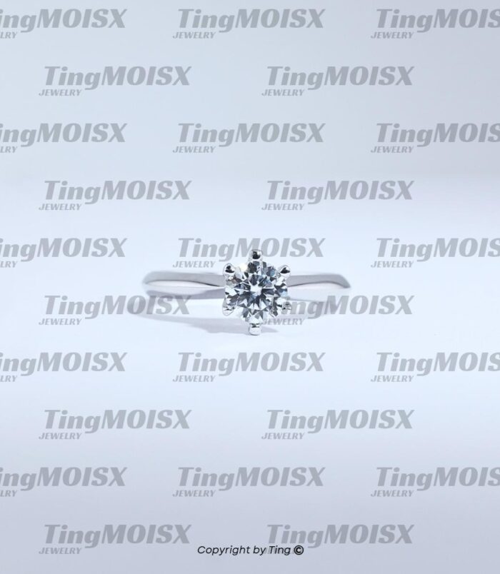 Nhẫn Nữ s925 Đính Mois Hạt Chủ 1 CARA sang trọng NLM001
